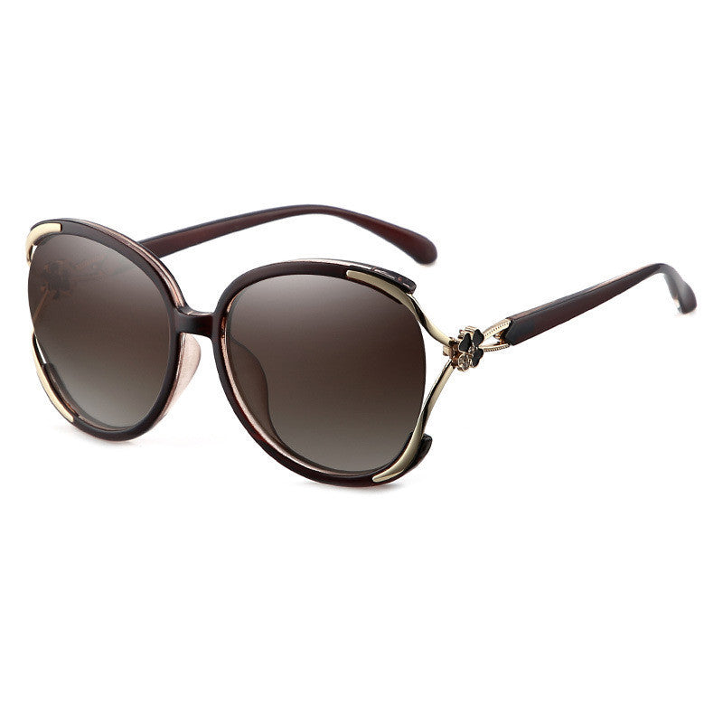 GlowVision – Gafas de Sol Polarizadas Fashion para la Mujer que No Pasa Desapercibida