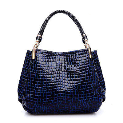 VeraLuxe Bold Elegance Handbag