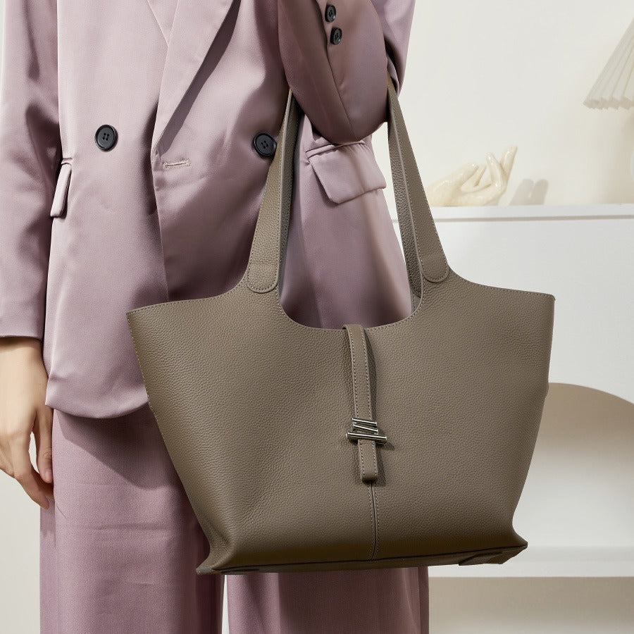 Aura Luxe Cowhide Bag