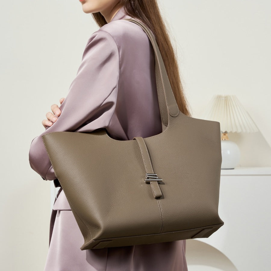 Aura Luxe Cowhide Bag
