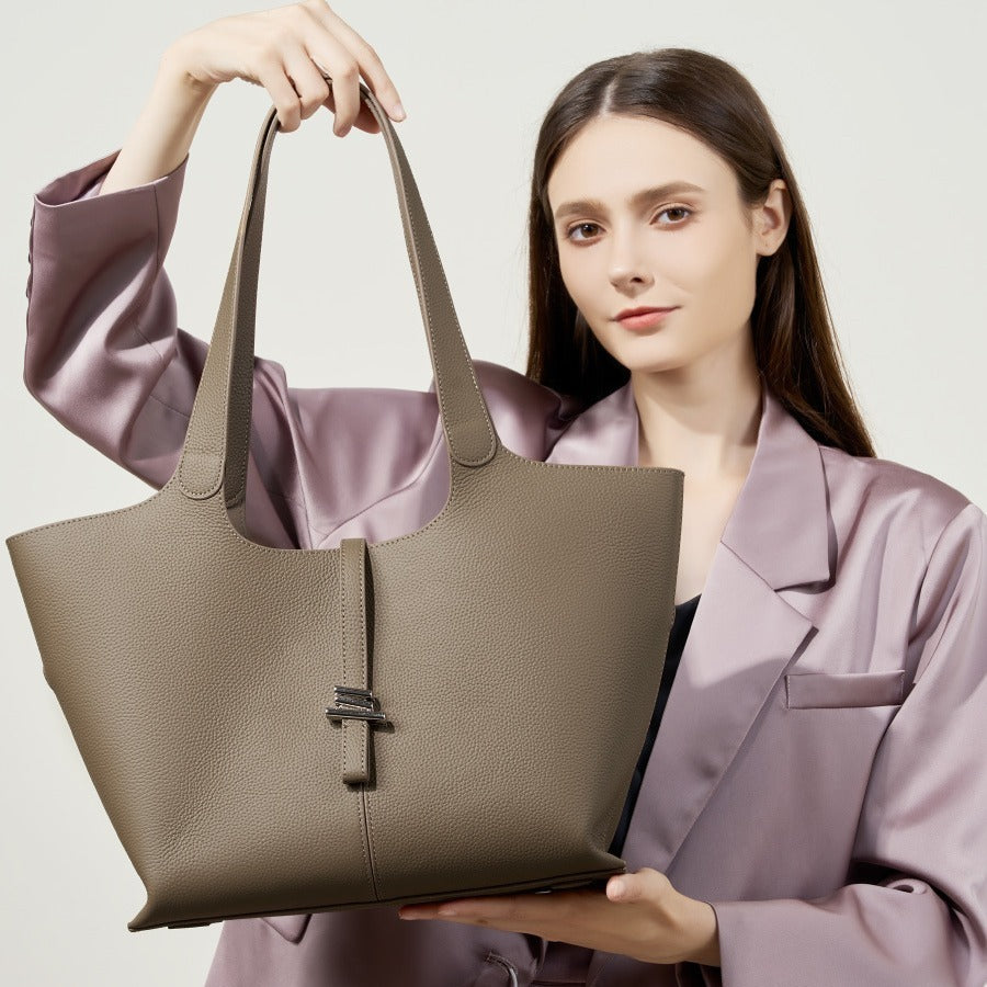 Aura Luxe Cowhide Bag