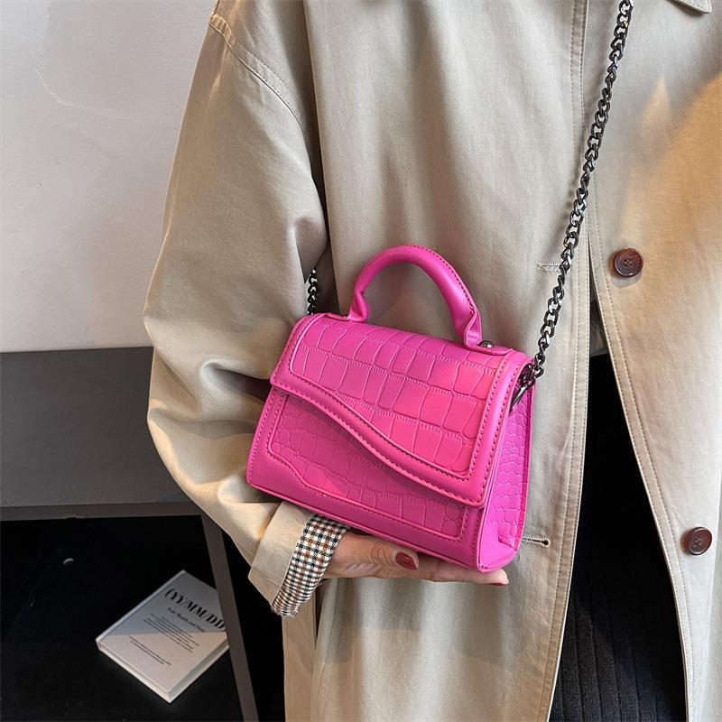 TimelessCharm Retro Carryall