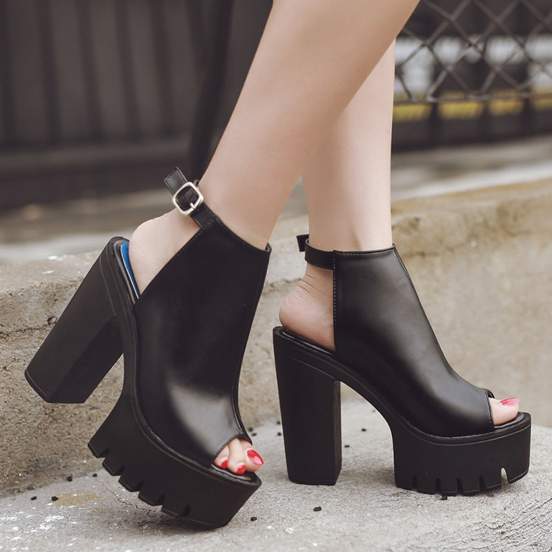 SummerEase Chunky Heel Sandals